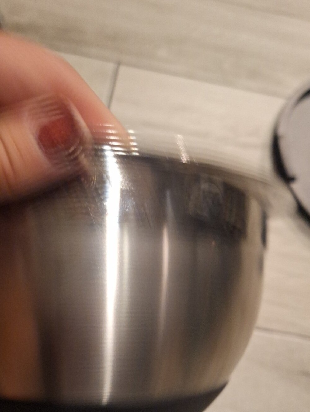 🍦Stainless Steel Mixing Bowl Set with Plastic Lids - Silver - Picture 3 of 4